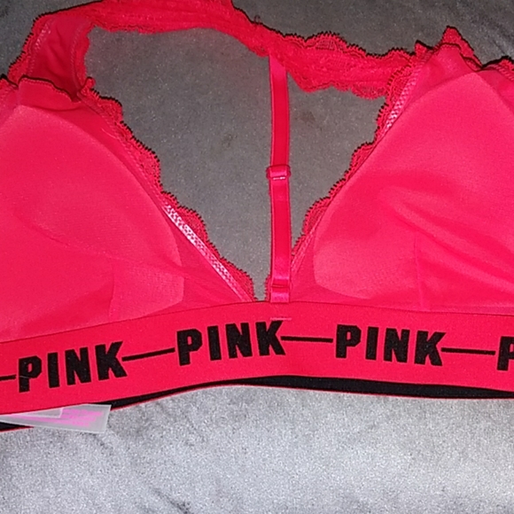 Pink bra - Picture 2 of 2